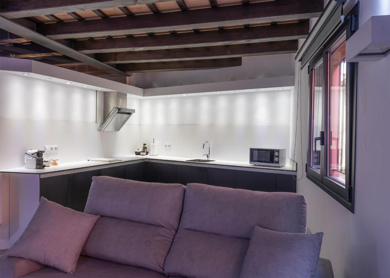 Apartaments Y Habitacions Entre Volcans Olot Exterior foto